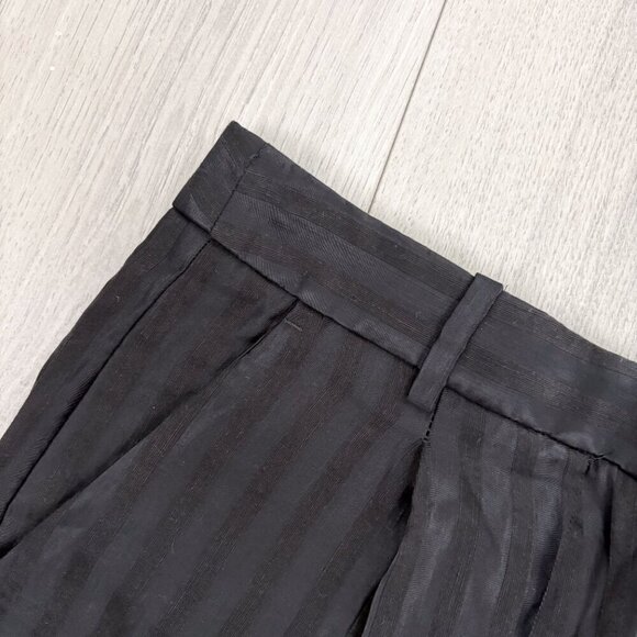 NWT Banana Republic Womens Black Striped Tailored Shorts Size 6 - Picture 5 of 7